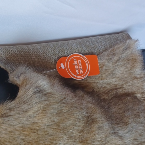 Girls WonderNation Fur vest size XXL 18 - Picture 2 of 4